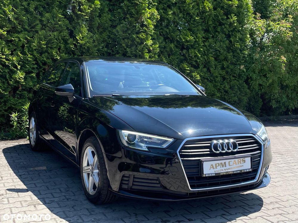 Audi A3 Sportback 30 TFSI S tronic design - 3