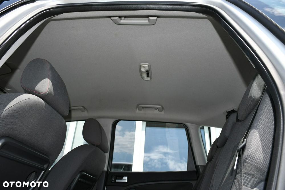 Ford C-MAX 1.6 Silver X - 36