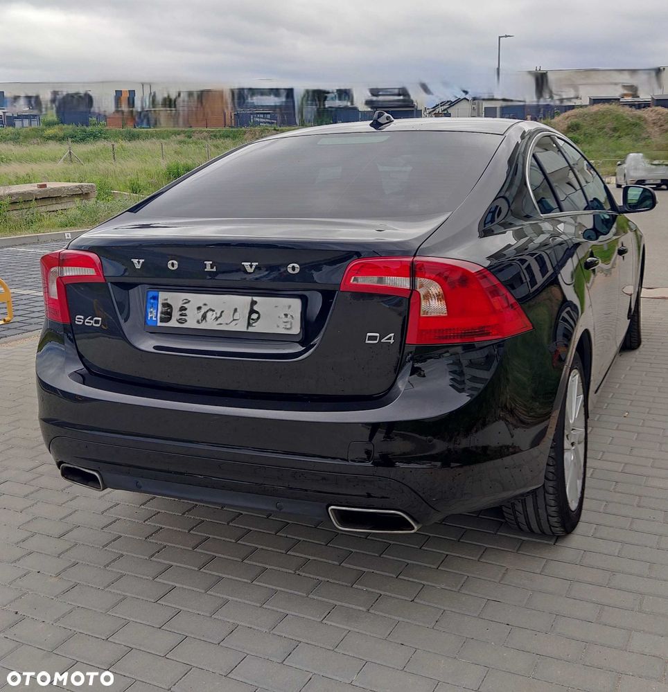 Volvo S60 - 3