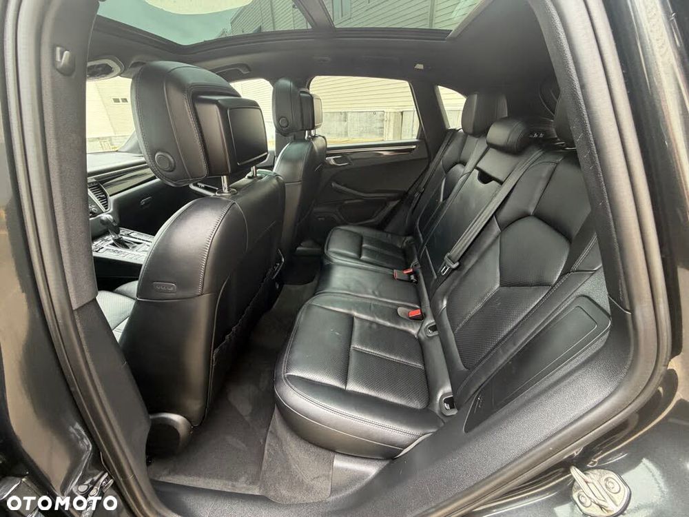 Porsche Macan Standard - 13