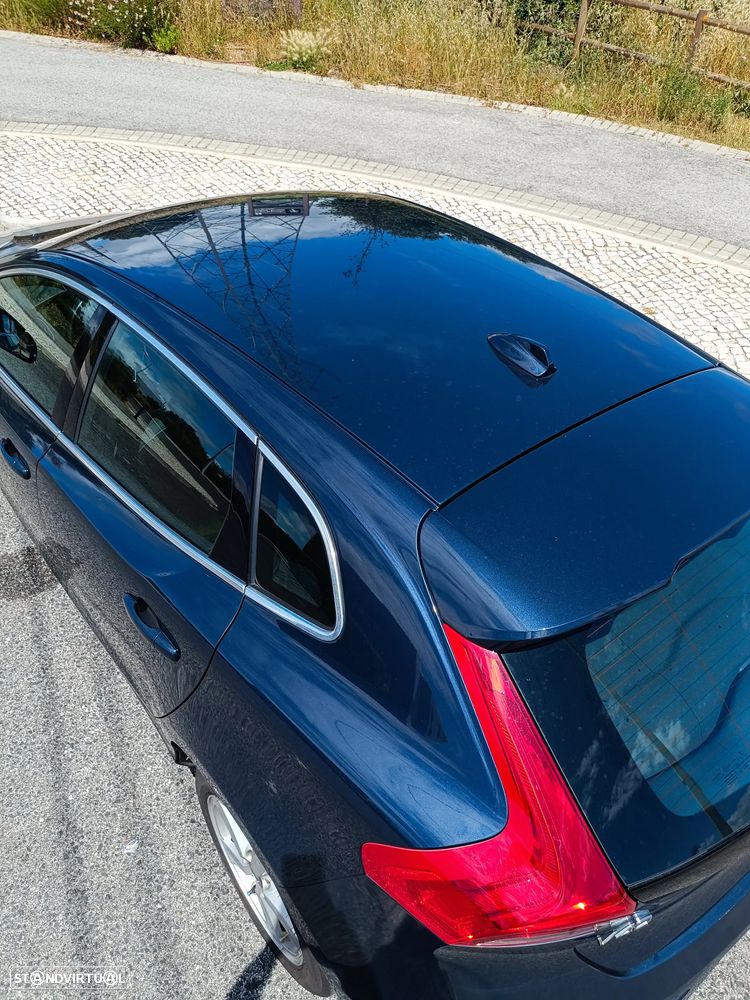 Volvo V40 D2 Momentum - 6