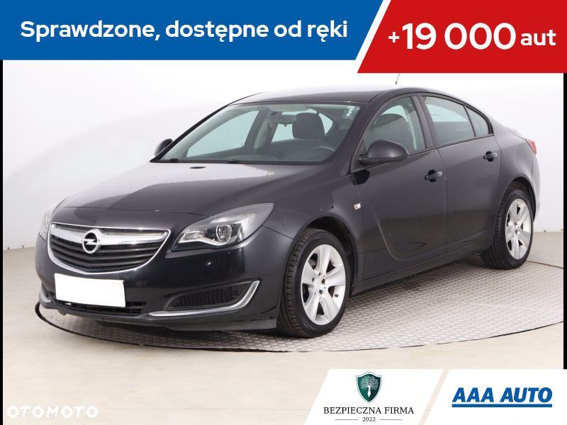 Opel Insignia - 1