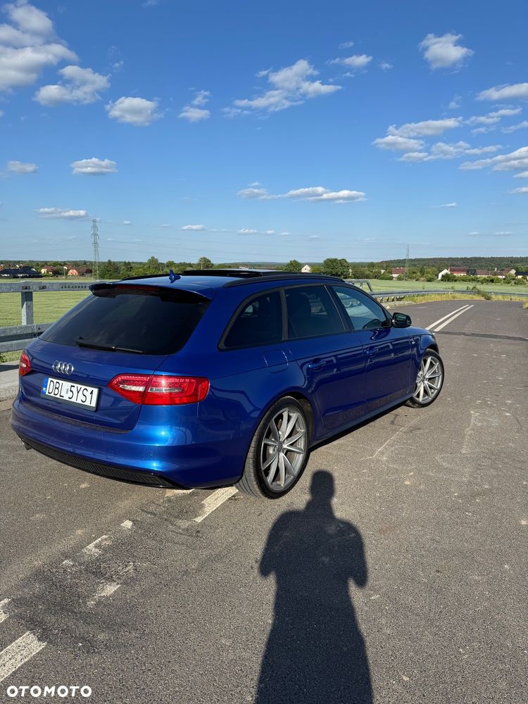 Audi A4 Avant 2.0 TDI - 21