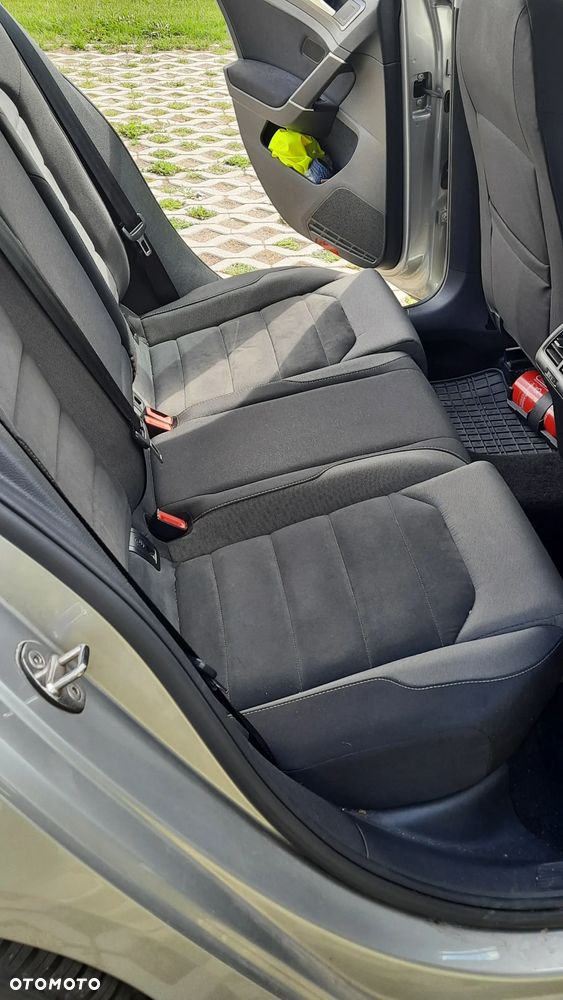 Volkswagen Golf 1.6 TDI (BlueMotion Technology) DSG Comfortline - 6