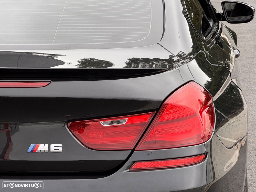 BMW M6 Cabrio - 12