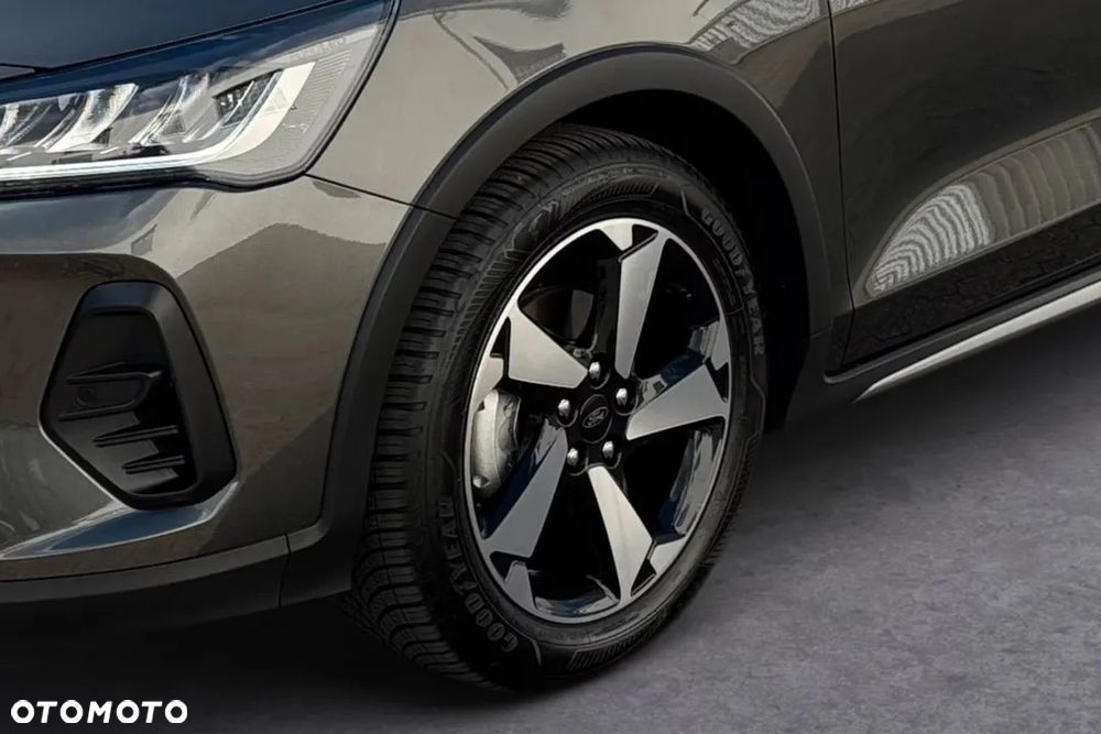 Ford Focus 1.0 EcoBoost mHEV Active X - 17