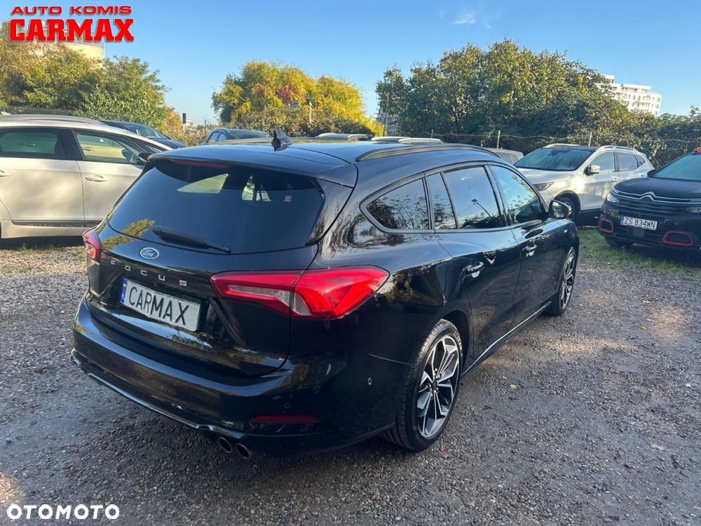Ford Focus 1.5 EcoBlue Start-Stopp-System ST-LINE STYLE - 9