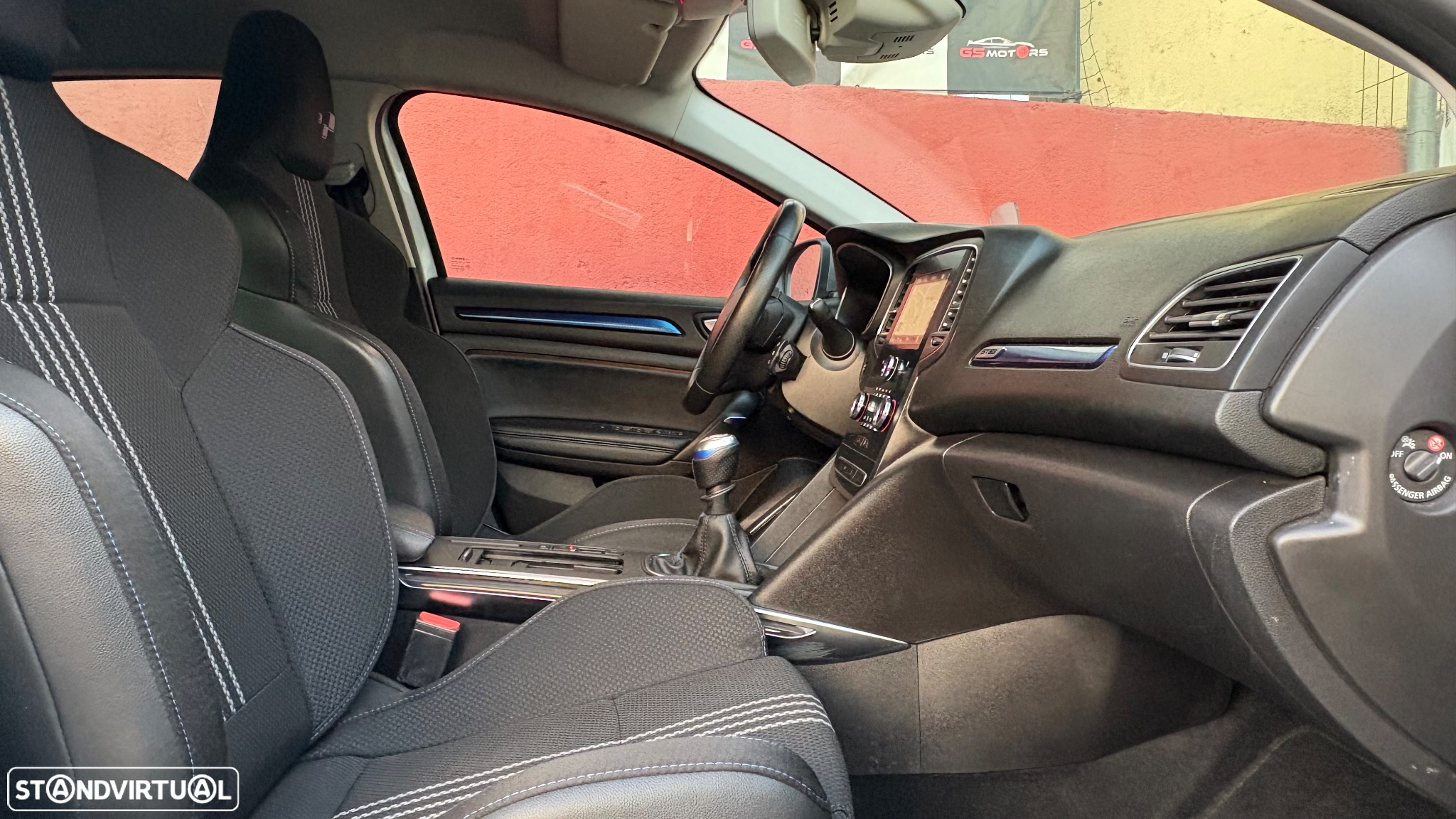 Renault Mégane 1.5 Blue dCi GT Line J18 - 11