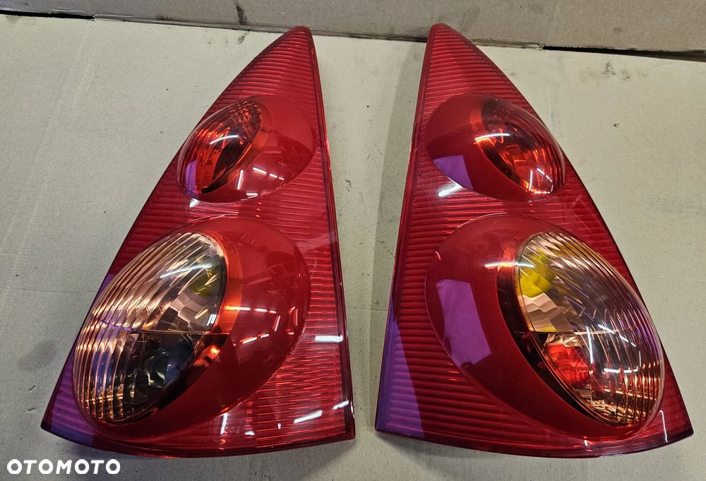 Citroen C1 Peugeot 107  lampa tył tylna prawa lewa - 4