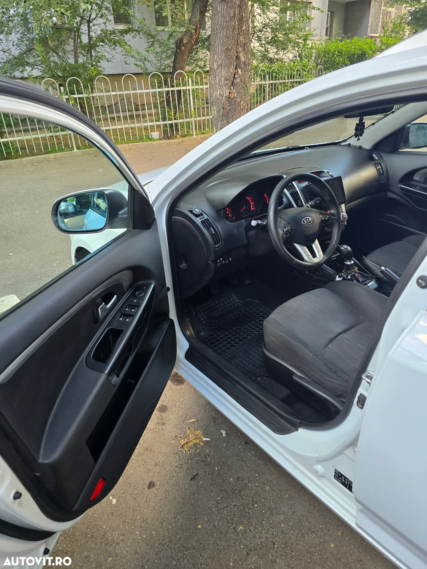 Kia Ceed 1.6 CRDi 115 Edition 7 - 8
