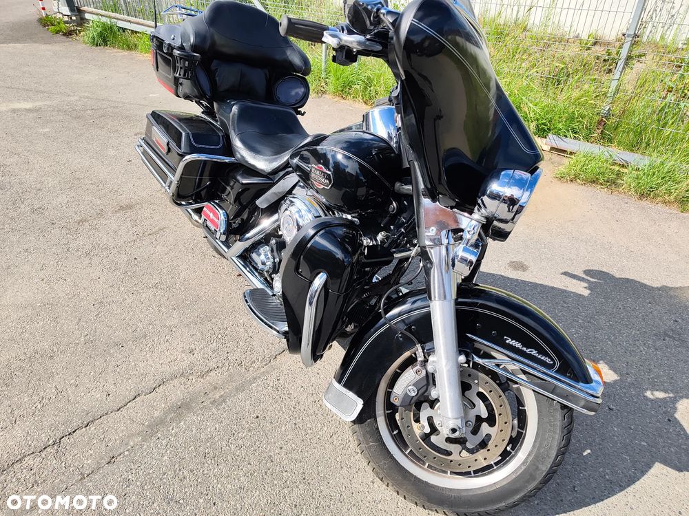 Harley-Davidson Touring Electra Glide - 4
