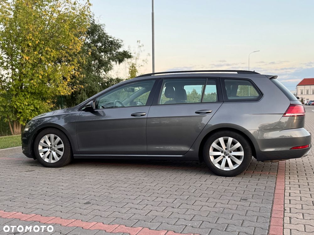 Volkswagen Golf 2.0 BlueTDI DSG Comfortline - 9