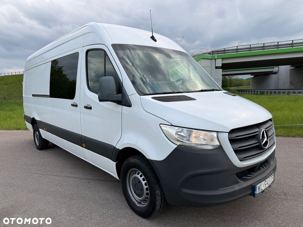 Mercedes-Benz Sprinter - 1