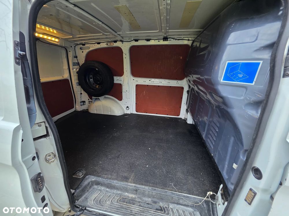 Mercedes-Benz Vito - 22