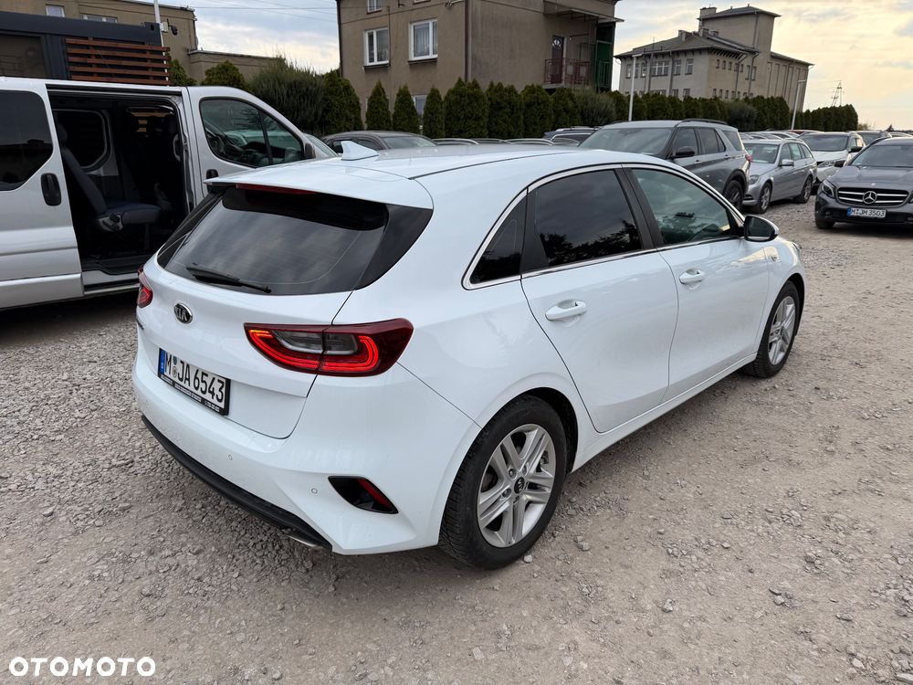 Kia Ceed 1.4 T-GDI OPF Vision - 19