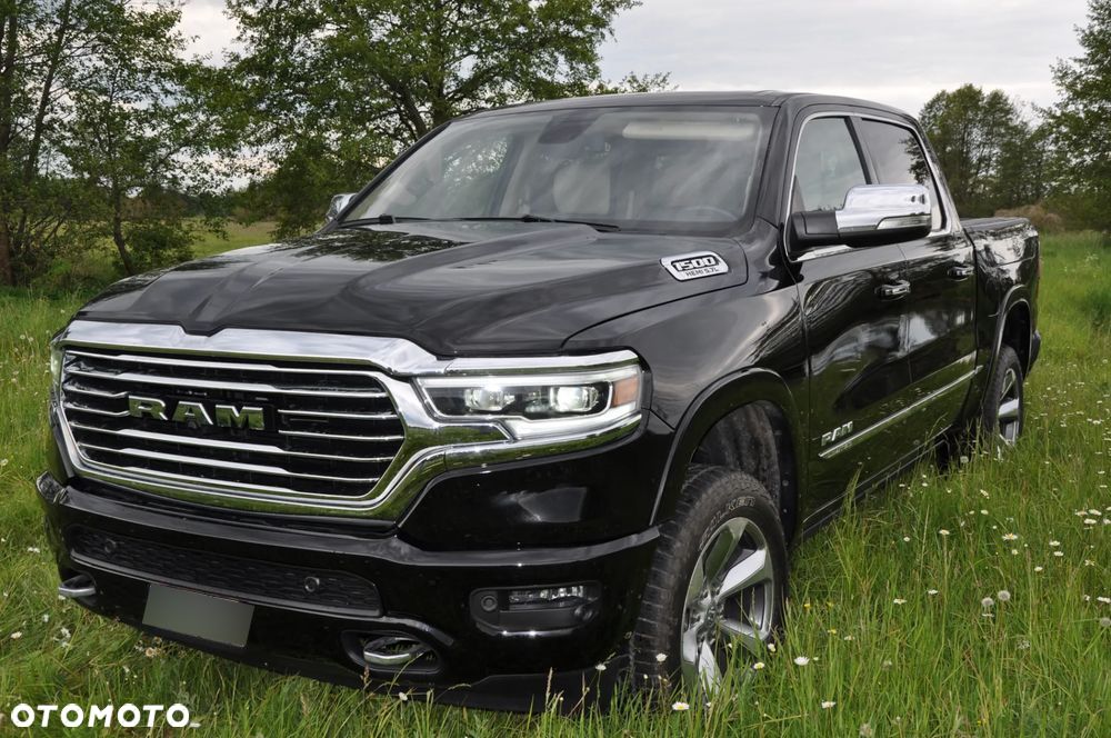 Dodge RAM - 8