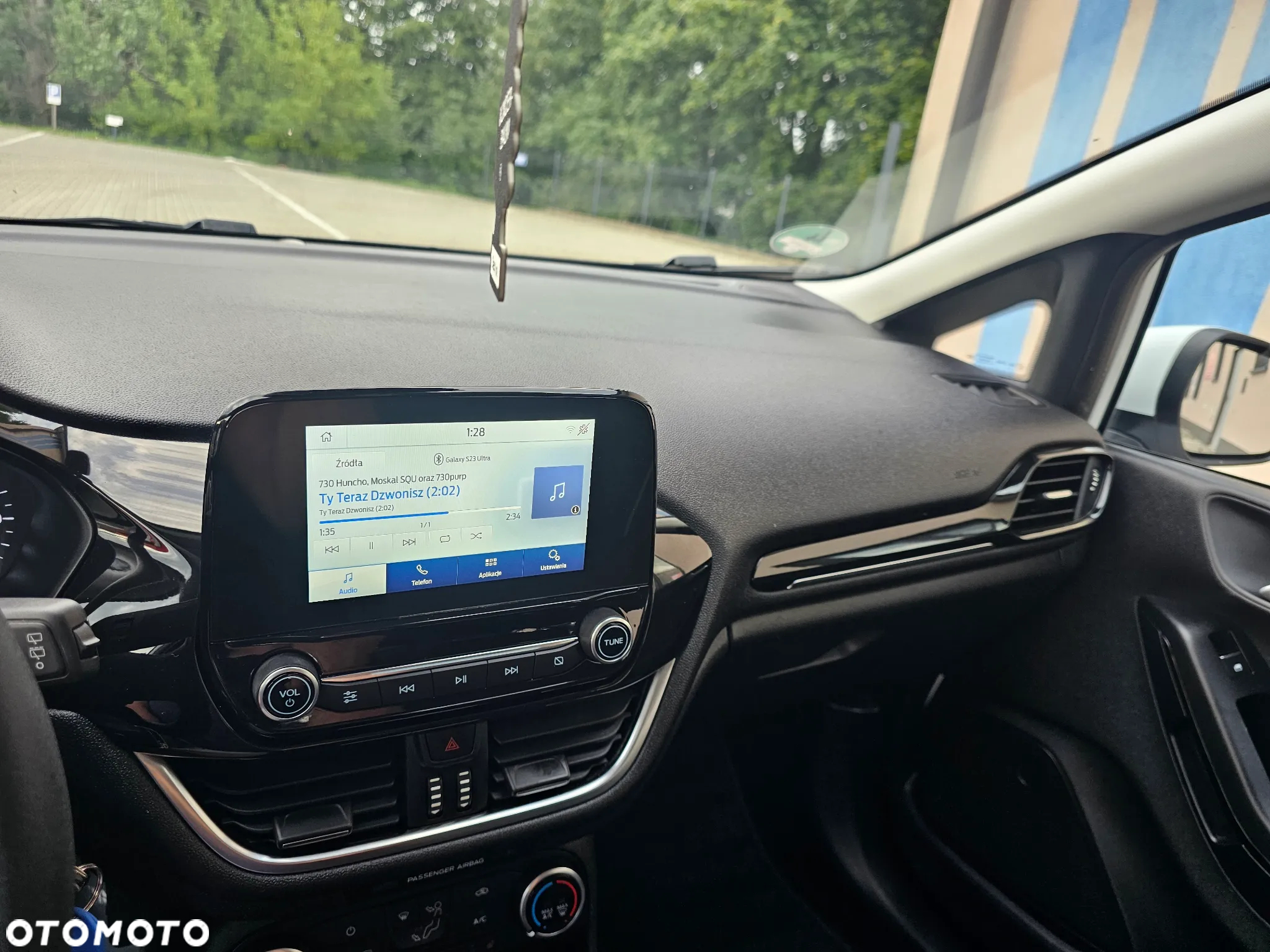 Ford Fiesta 1.1 COOL&CONNECT - 16