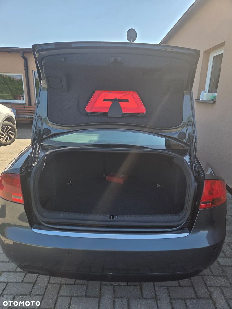 Audi A4 Limousine 2.0 TDI - 22