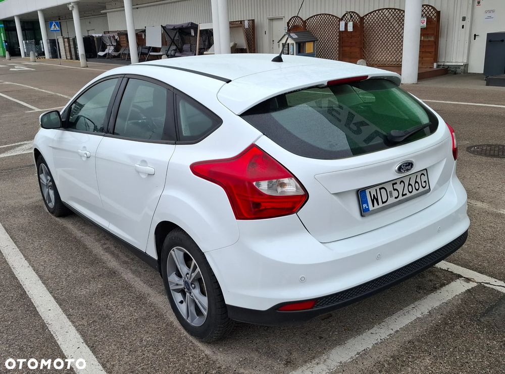 Ford Focus 1.6 TDCi Ambiente Start - 4