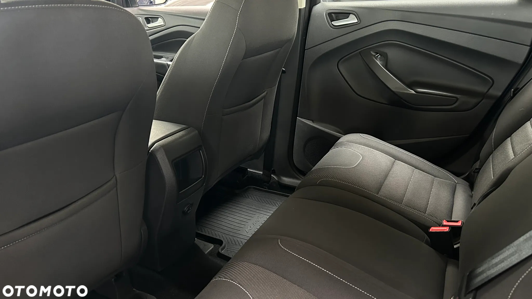 Ford Kuga 2.0 TDCi 4WD Trend - 13