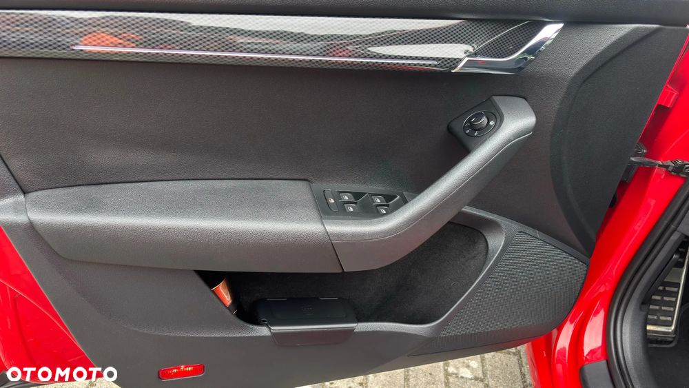 Skoda Octavia 2.0 TSI RS 230 DSG - 12