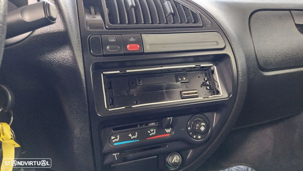 Citroën Saxo 1.1i Furio - 7