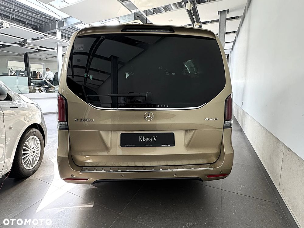 Mercedes-Benz Klasa V 300 d 4-Matic Exclusive 9G-Tronic (d³ugi) - 5