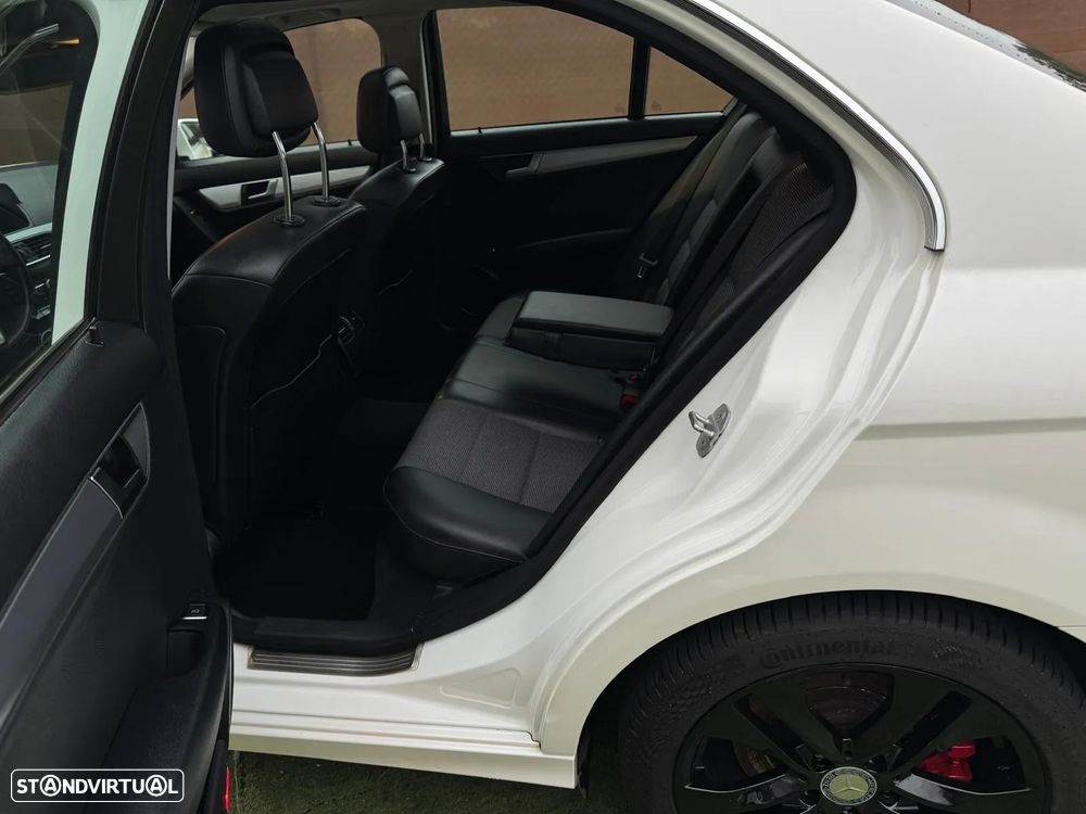 Mercedes-Benz C 250 CDI DPF (BlueEFFICIENCY) Avantgarde - 6