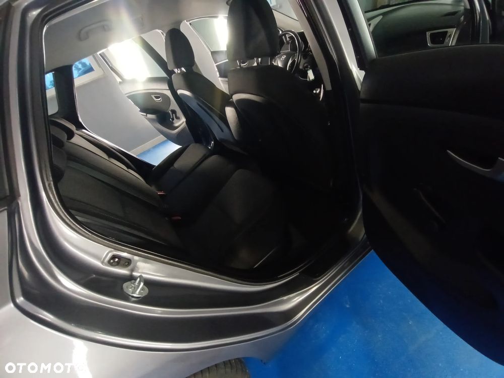 Hyundai i30 - 27