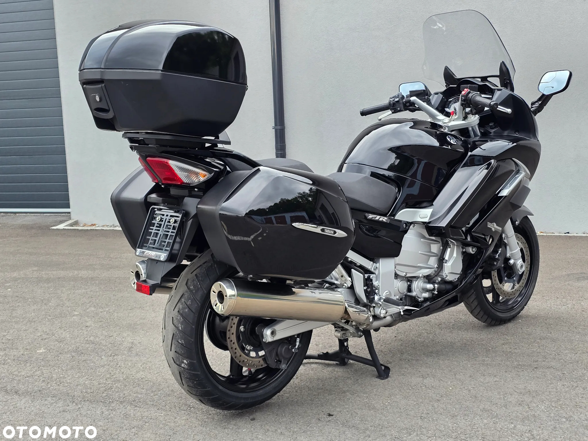 Yamaha FJR - 12