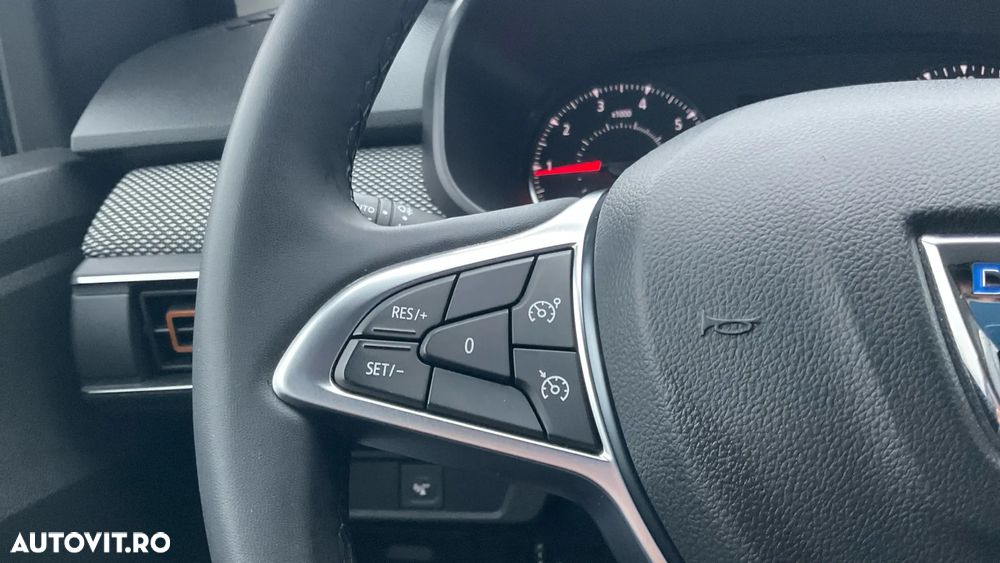 Dacia Sandero TCe 90 MT6 Comfort - 23