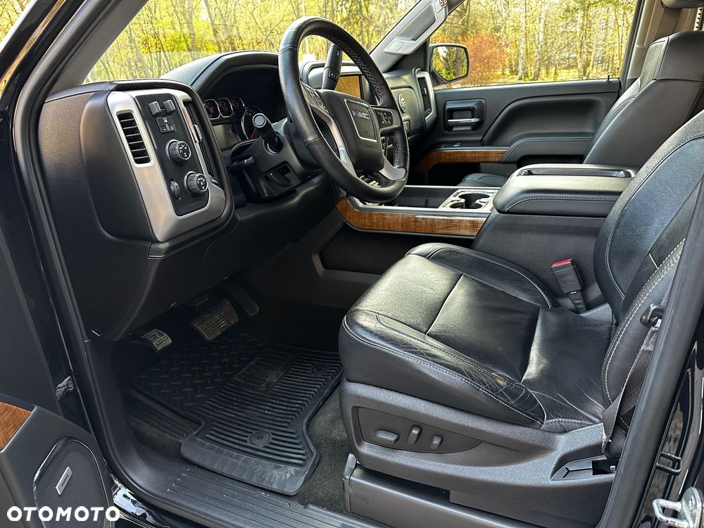 GMC Sierra - 6