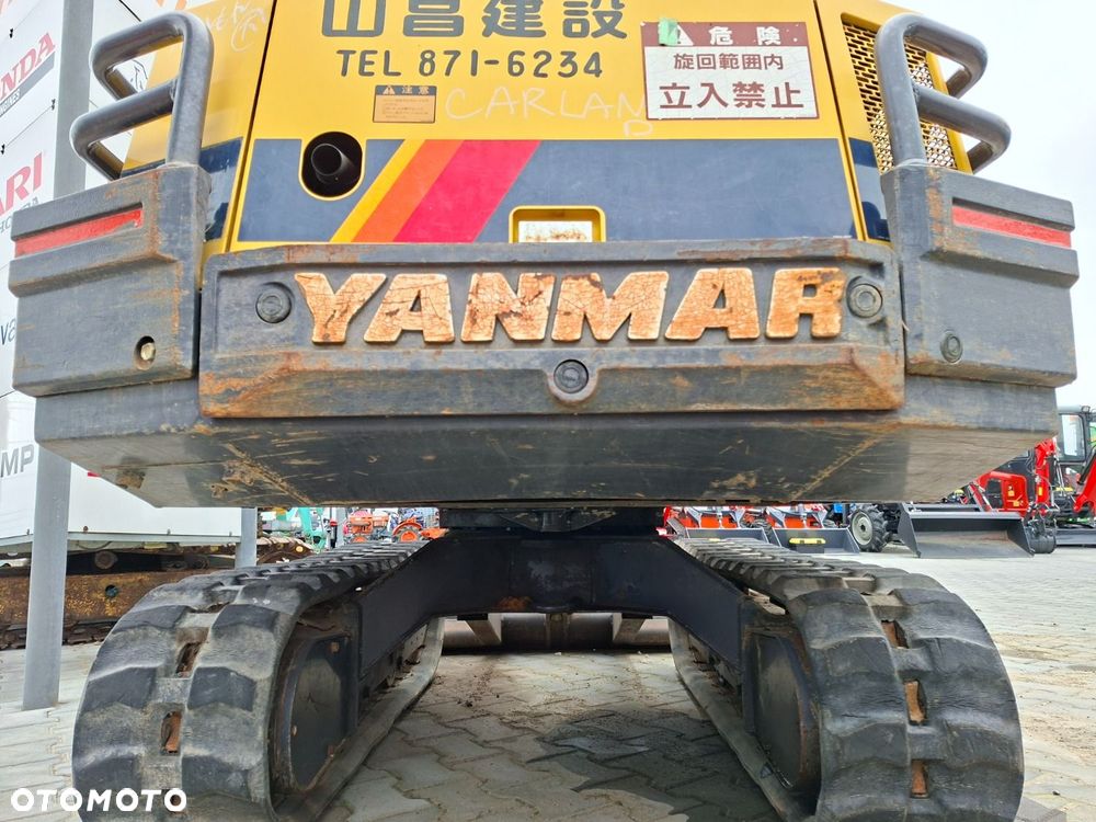 Yanmar B-22 - 37
