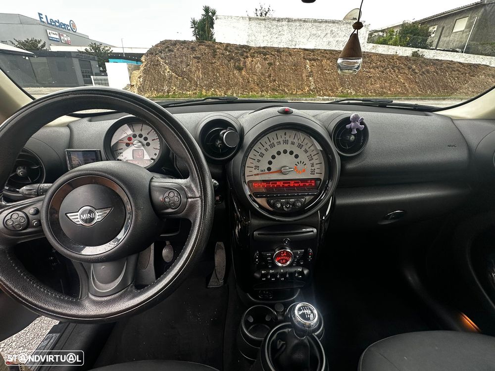 MINI Countryman One D - 34