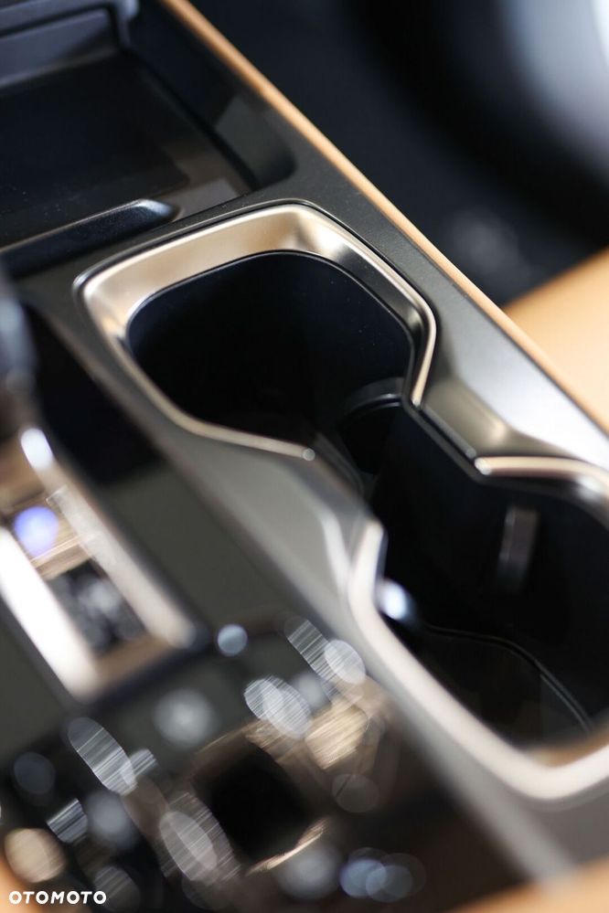 Lexus NX 350h Prestige 2WD - 38