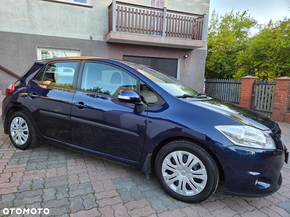 Toyota Auris - 28