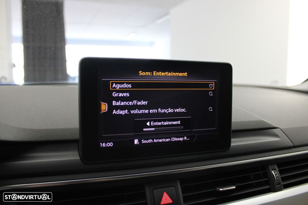 Audi A4 Avant 2.0 TDI S tronic - 19