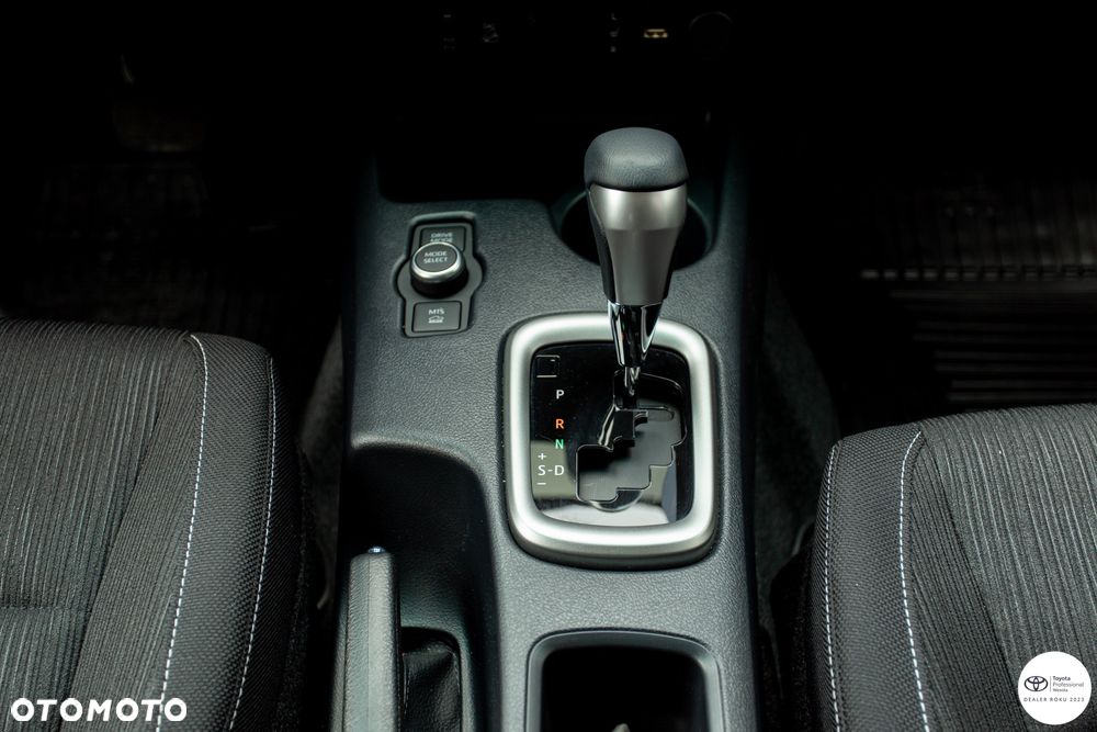 Toyota Hilux 2.8 D-4D mHEV Double Cab Executive 4x4 - 23