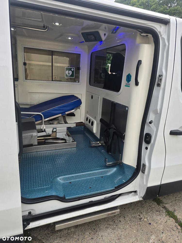 Opel Vivaro 1.6dci Karetka Ambulans Nosze - 10