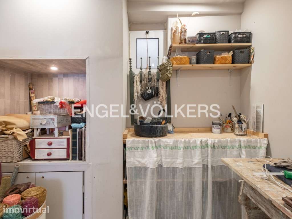Espaço Comercial em Almada - Grande imagem: 2/27
