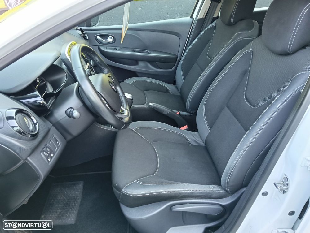 Renault Clio Sport Tourer 1.5 dCi Dynamique S - 11