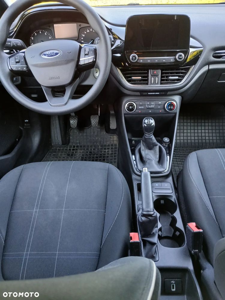 Ford Fiesta - 4