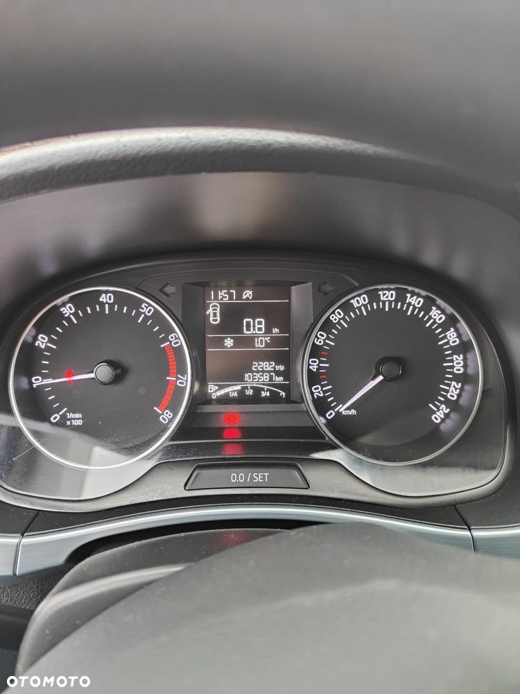 Skoda Fabia 1.2 TSI Ambition - 2
