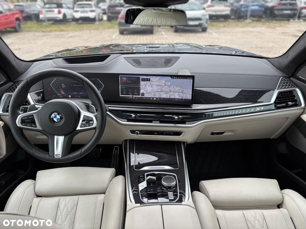 BMW X7 - 10