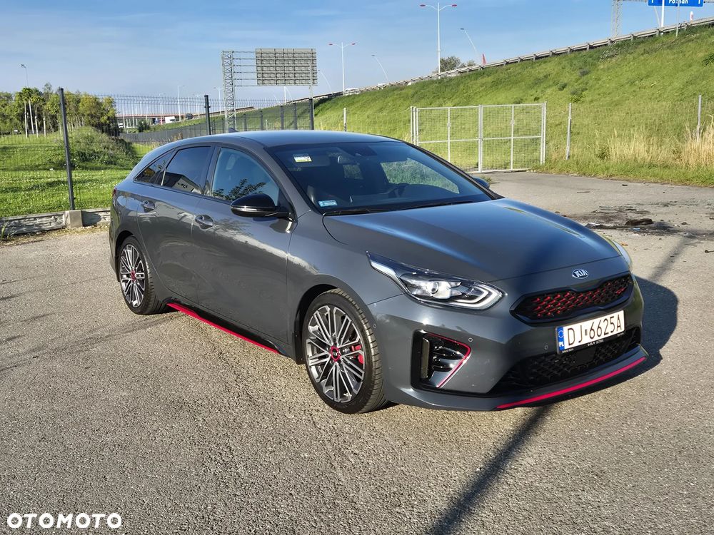 Kia ProCeed 1.6 T-GDI GT DCT - 3