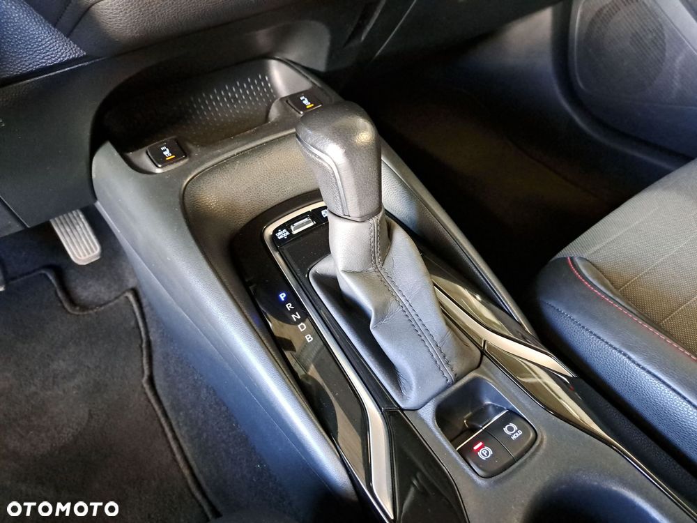 Toyota Corolla 1.8 Hybrid Comfort - 29