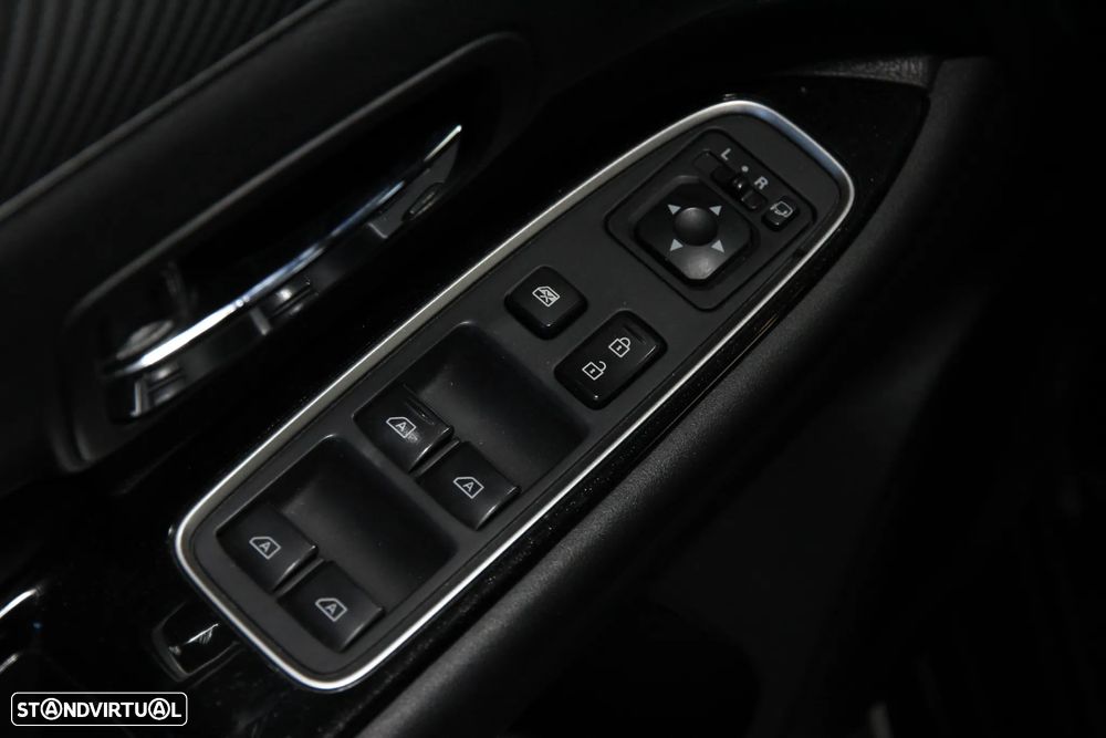Mitsubishi Outlander 2.4 PHEV Instyle - 11