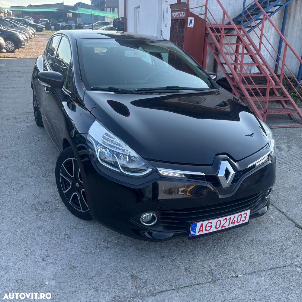 Renault Clio TCe 90 Paris - 5