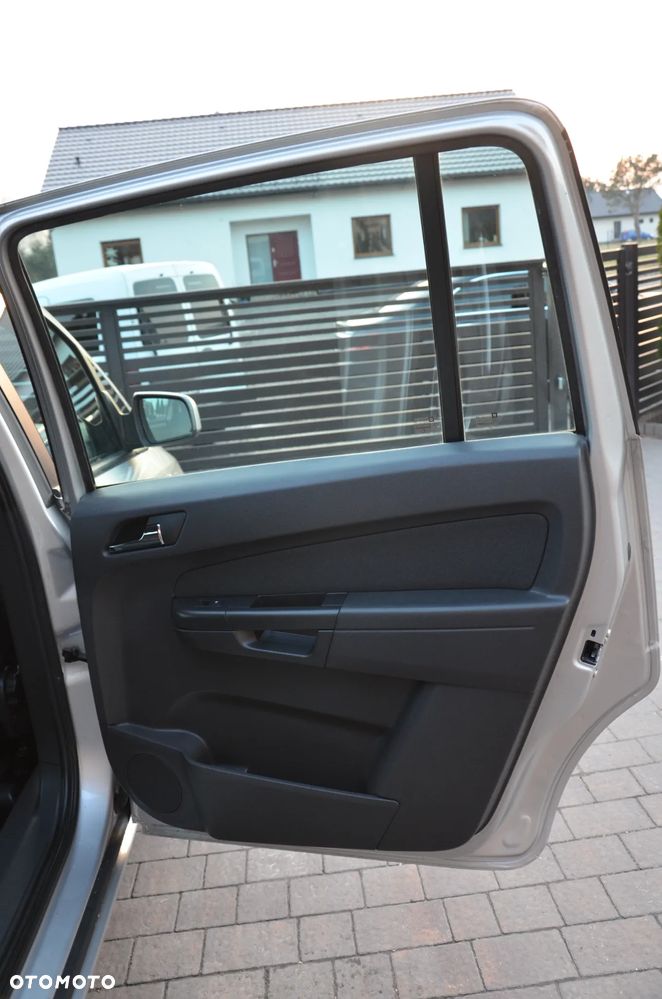 Opel Zafira 1.8 Easytronic Navi - 16