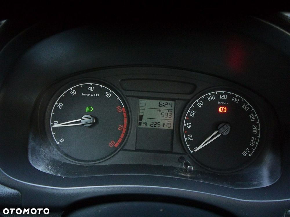 Skoda Fabia 1.2 HTP Active - 20